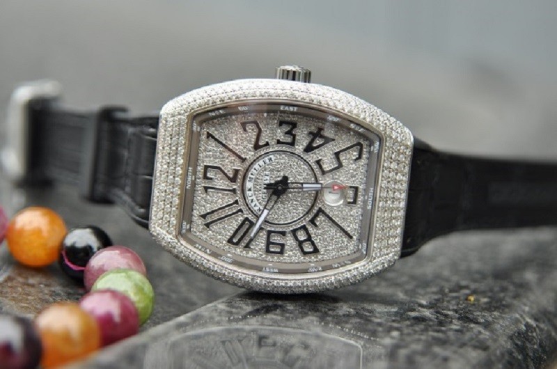 SỰ PHỨC TẠP TRONG BỘ MÁY ĐỒNG HỒ FRANCK MULLER