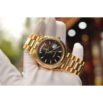ĐỒNG HỒ NAM DAY-DATE 228238BKMSP SIZE 40 VÀNG VÀNG LƯỚT FULLBOX MẶT PHÊN ĐEN