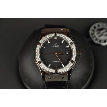 ĐỒNG HỒ HUBLOT CLASSIC FUSION TITANIUM BEZEL DIAMOND 42MM